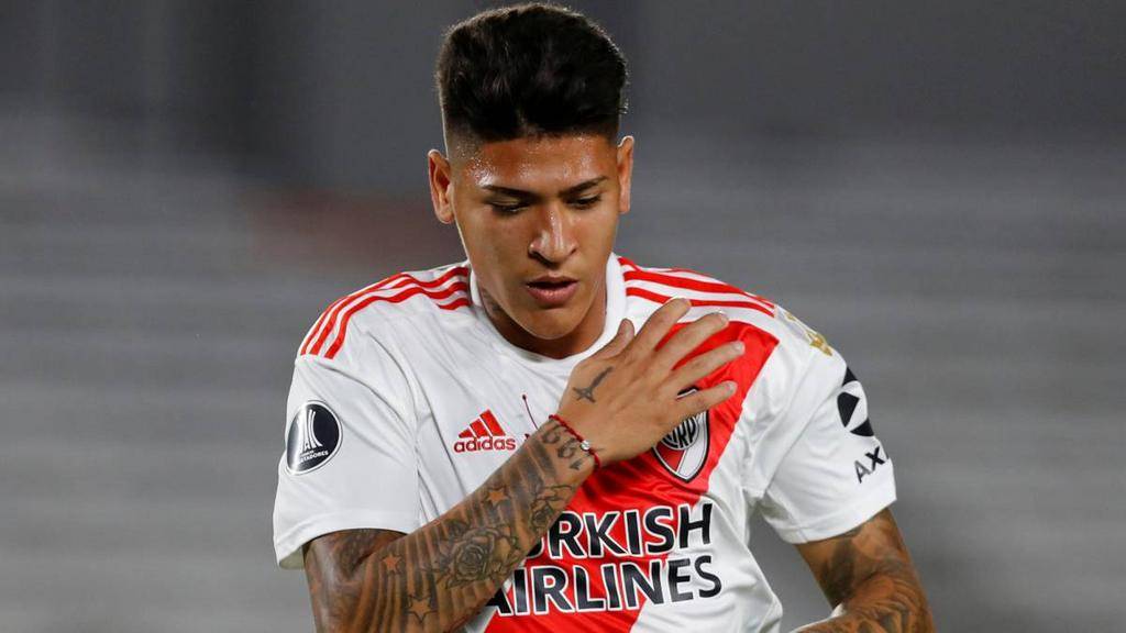 River, con un equipo “muletto”, visita al Tomba y San Lorenzo quiere seguir en lo más alto