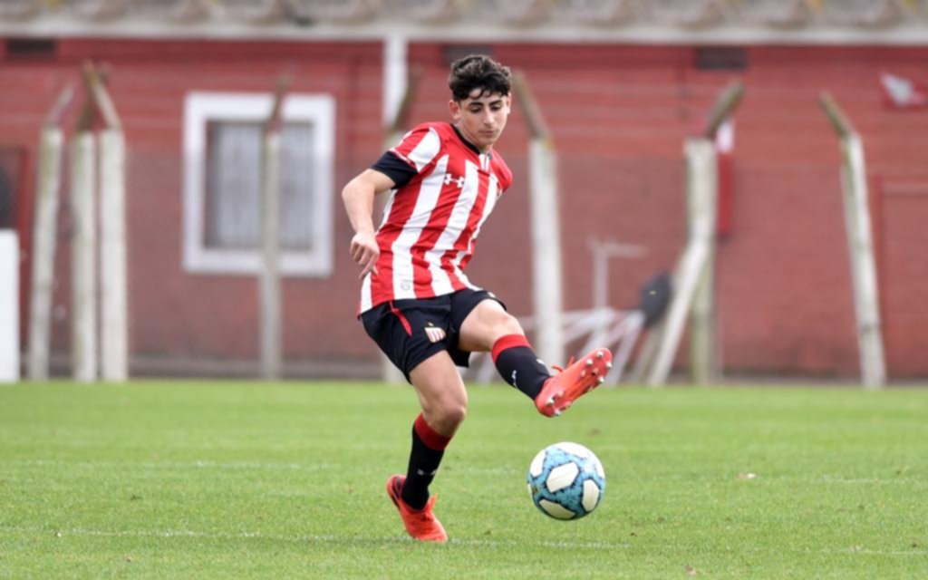 Los Juveniles del León se miden con el Sabalero