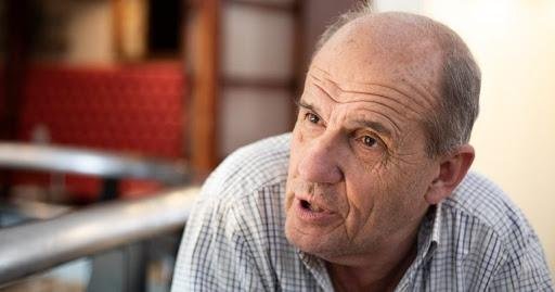 Un intendente denunció que le pegaron un sillazo