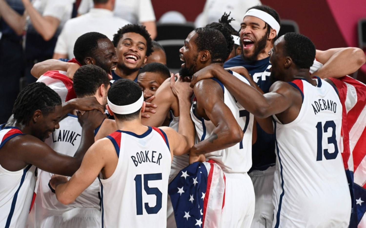 EEUU se quedó con la medalla de oro en básquetbol tras vencer a Francia en la final