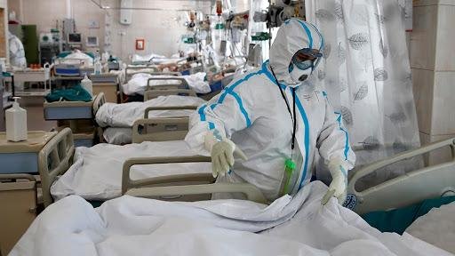 Otras 89 muertes y 9.803 nuevos casos en todo el país