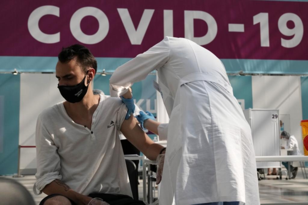 Combinación de vacunas: ¿me aplico la segunda dosis de otro laboratorio o espero?