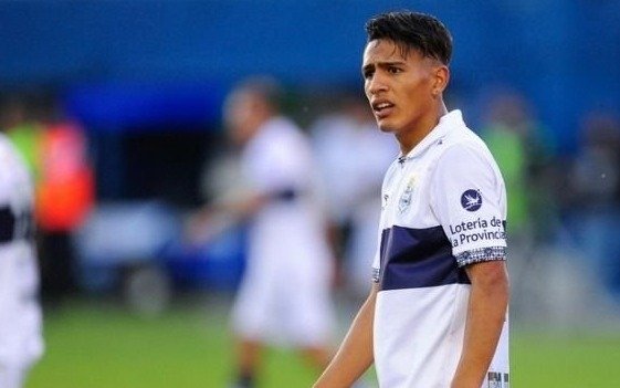 Informe Tripero: Eric Ramírez se perfila como titular para el compromiso en Santa Fe