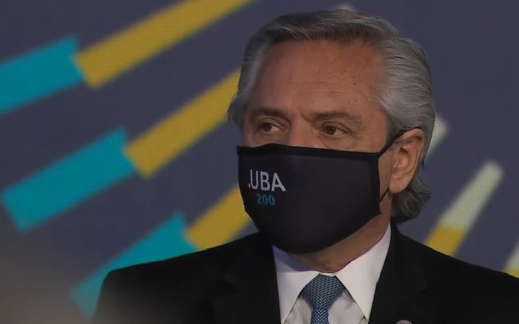 "Pensar la educación como un bien público nos ha distinguido en el mundo", destacó el Presidente