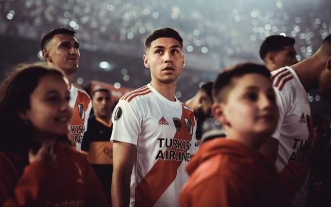 "Te voy a llevar siempre en mi corazón", prometió Montiel en su despedida de River