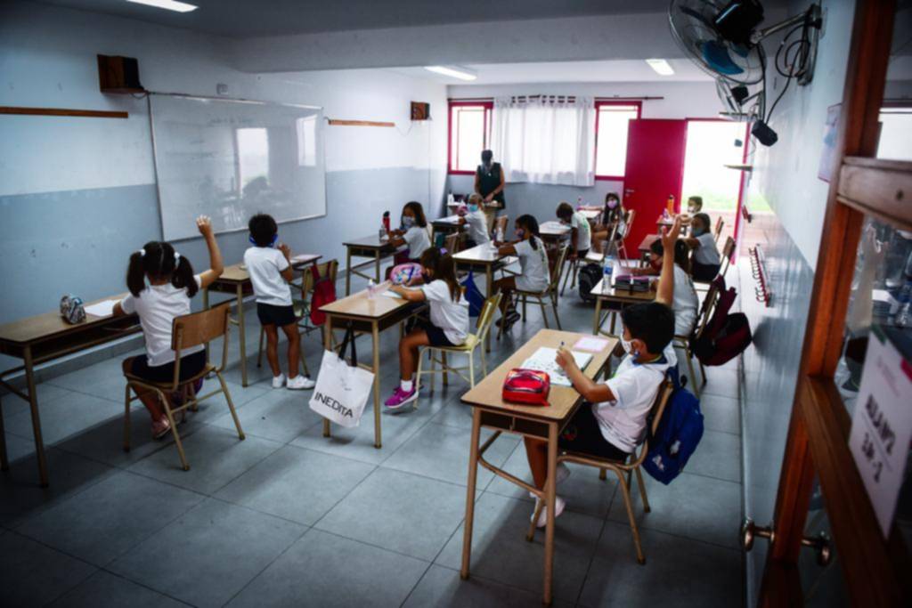 No baja la morosidad en colegios y mandan avisos a las familias