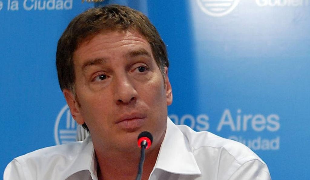“Para crear empleo hay que bajar impuestos”