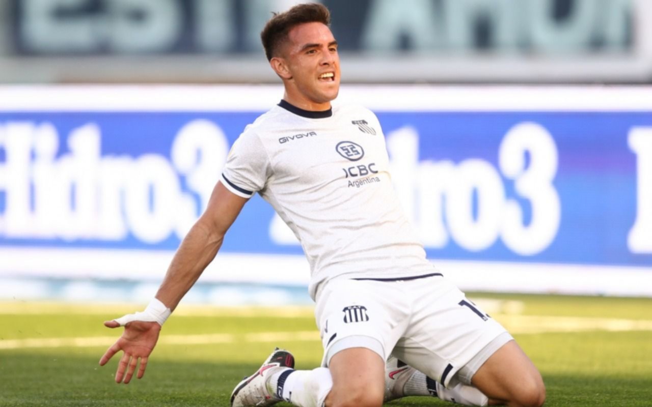 Talleres lo liquidó en el primer tiempo y se impuso con claridad a San Lorenzo