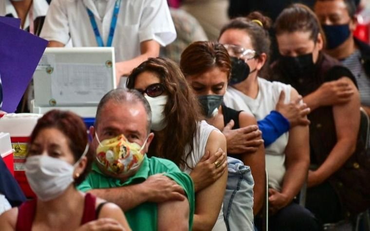 EE UU aprobó el refuerzo de tercera dosis de la vacuna anti Covid