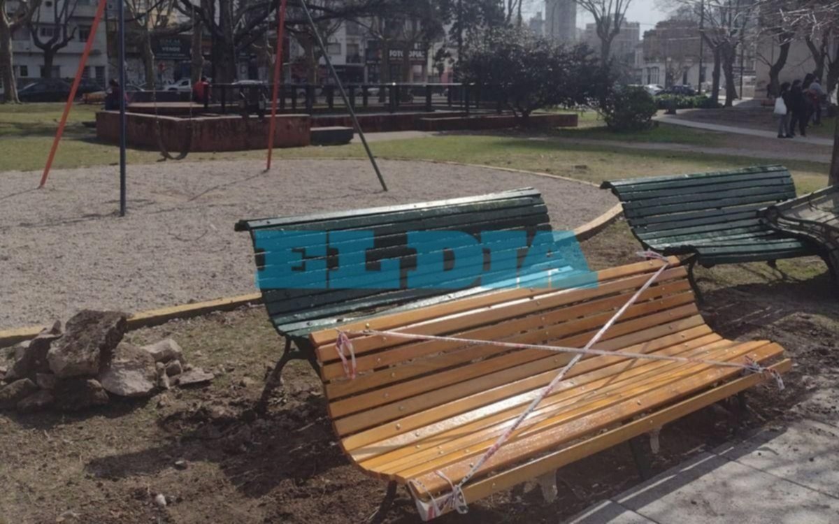 Continúan las obras en la Plaza Moreno