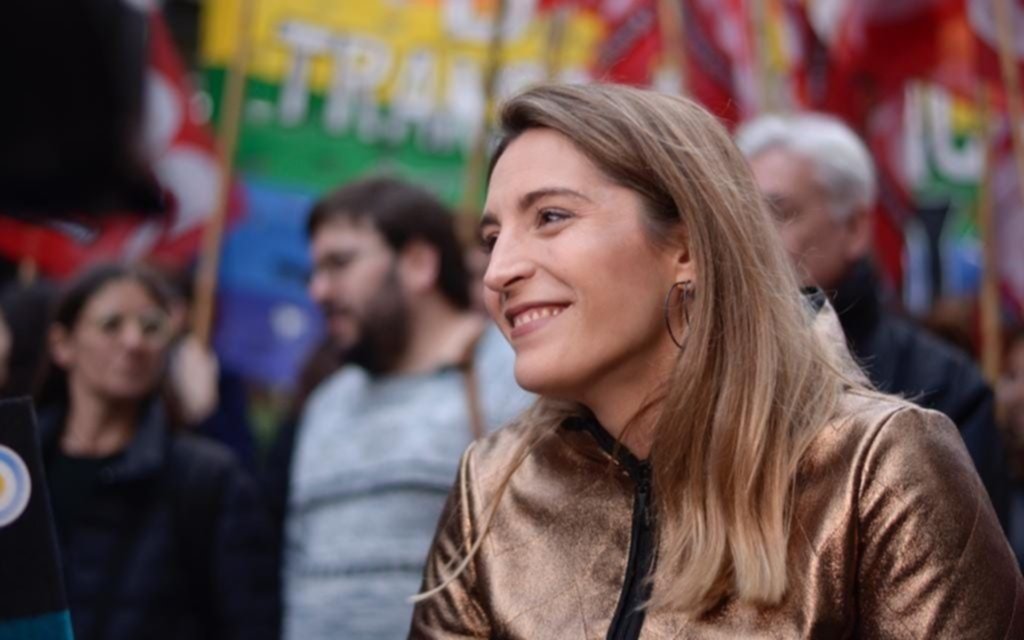 Manuela Castañeira recorrerá La Plata