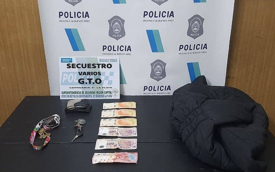 Detienen a cinco jóvenes por cometer un robo "Piraña" a un hombre en 22 y 51