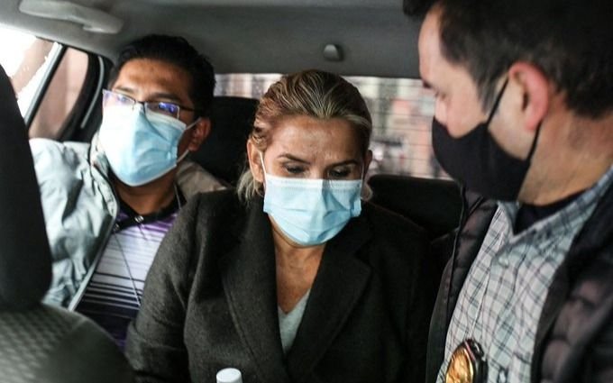 Denuncian que la ex presidenta de Bolivia Jeanine Áñez intentó suicidarse en prisión