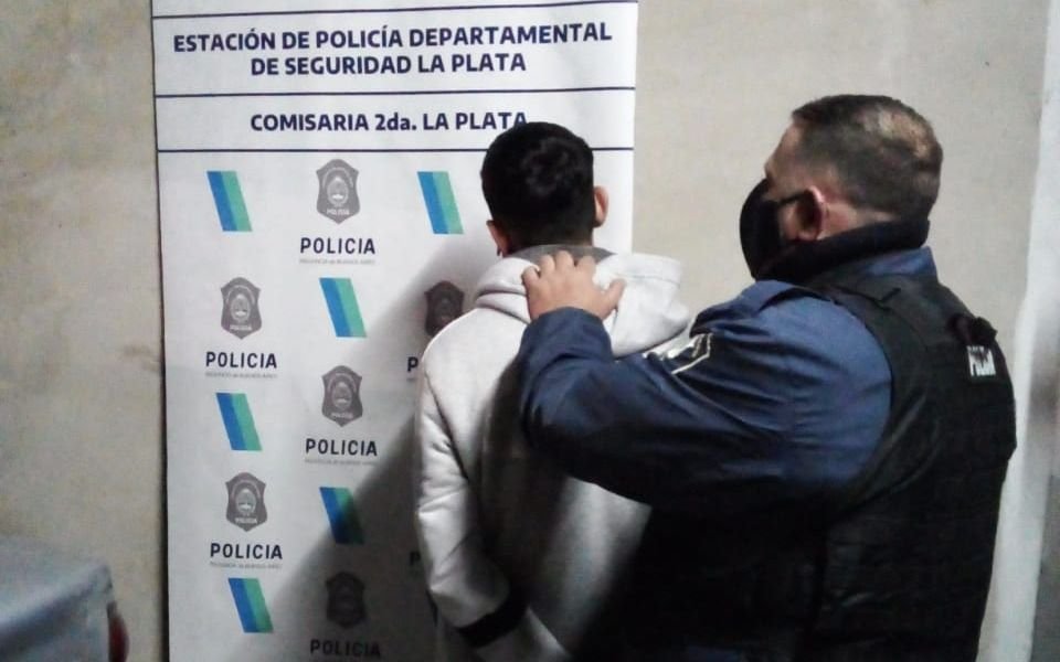 Barrio Hipódromo : Tenía prisión domiciliaria, ingresó a la casa de una vecina para robarle