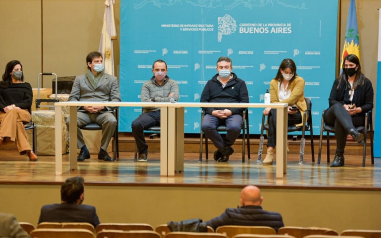 Licitaron obras de agua de potable para La Plata por más de 5 mil millones de pesos