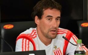 Agustín Alayes: "La venta de Nahuel Estevez a Italia podría oficializarse mañana"