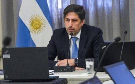 Trotta dijo que la presencialidad plena en escuelas podría comenzar la semana próxima