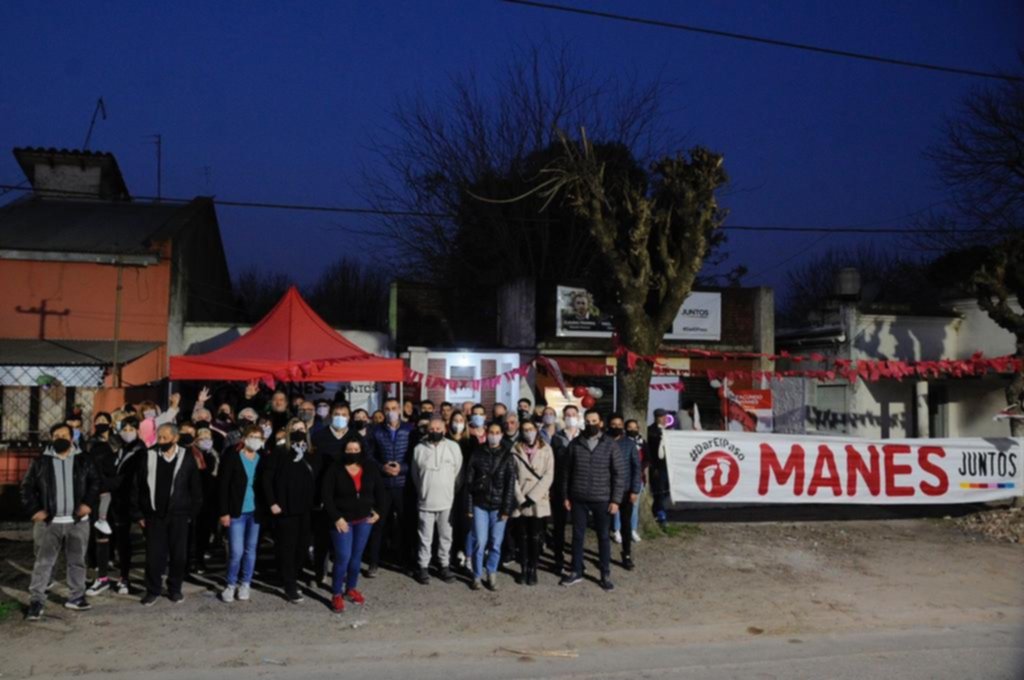 La lista de Manes inauguró local