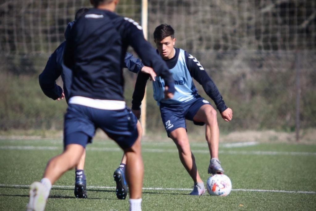 La dupla mantendría la idea que llevó al Sur: volantes de buen pie para tener la pelota