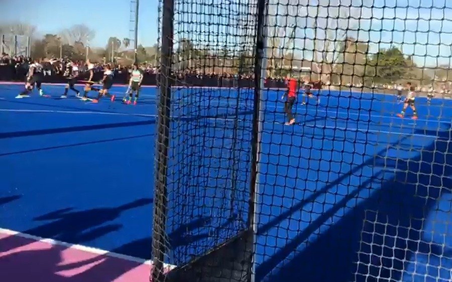 Universitario venció 3 a 1 a Santa Bárbara y se quedó con el clásico de hockey en caballeros