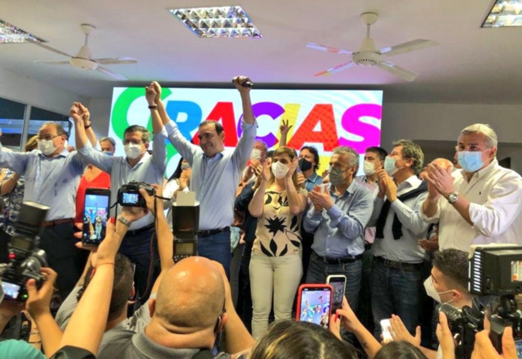 El radical Valdés, reelecto en Corrientes
