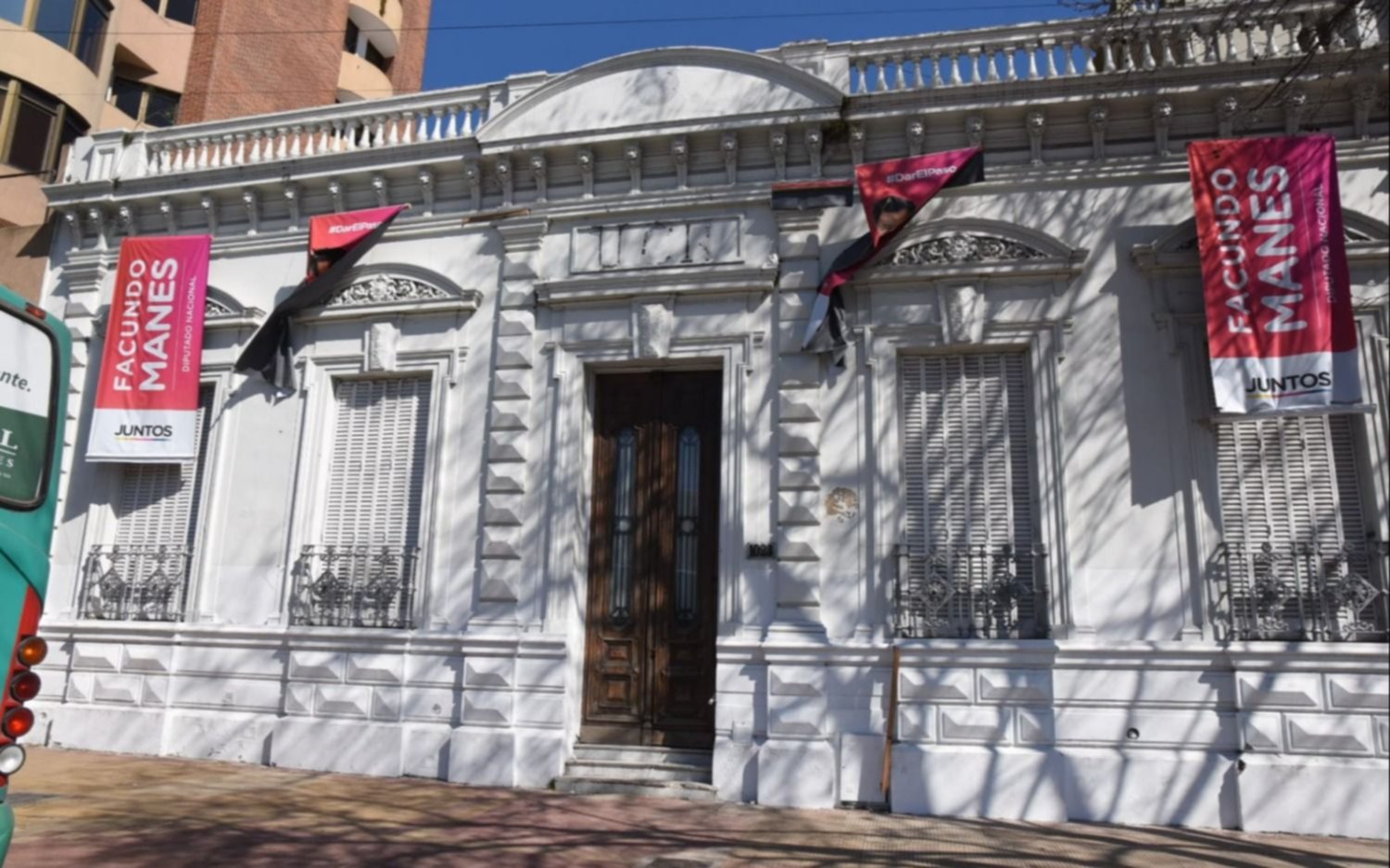 Continúa la campaña sucia contra Manes en La Plata