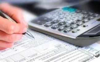 La batería de aumentos en agosto: subas en prepagas, expensas, transportes y alquileres