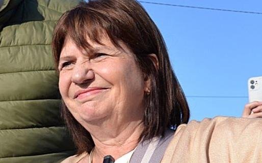 Patricia Bullrich denunció intento de impedirle caminata en La Matanza