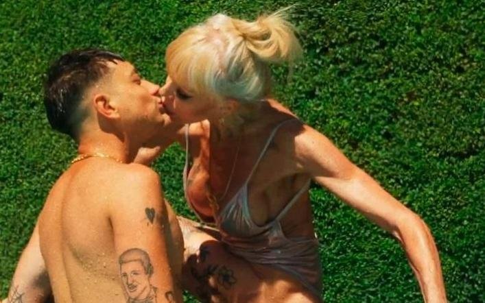 Adriana Aguirre, en pareja con un trapero, 45 años menor: “Si lo hacemos, lo hacemos bien”