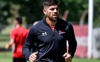 Se lesionó Leandro Díaz y su presencia está en duda ante Paranaense