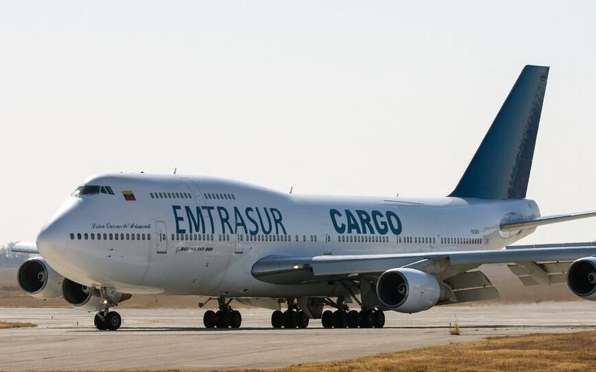 Un juez de Estados Unidos pidió la incautación del avión venezolano-iraní