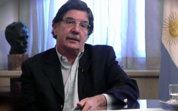 Sileoni anticipó que la Provincia convocará a los docentes para debatir el salario