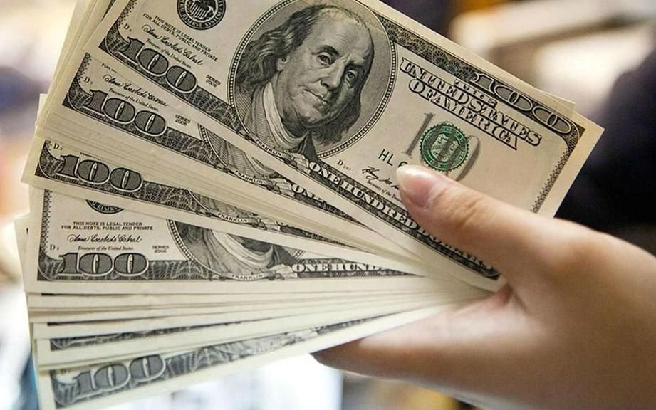 El dólar paralelo volvió a subir: a cuánto cerró la semana