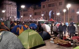 Mónica Sulle, del MST Teresa Vive: "En la carrera todo viene adelante, menos los salarios".