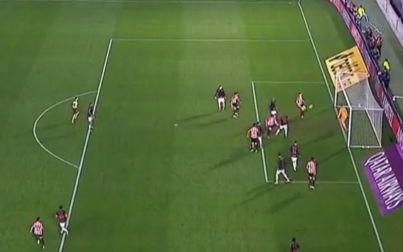 VIDEO. La polémica del partido: el VAR le anuló el gol a Lollo por offside