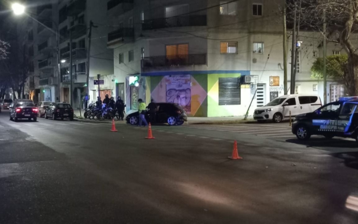 Operativos en distintos puntos de la Ciudad: varios autos y motos fueron secuestradas