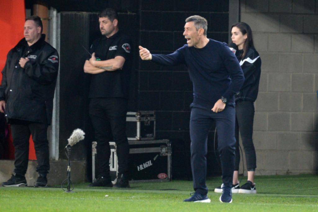 La T evalúa incorporar por sus dos lesionados