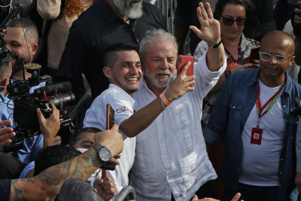 Arrancaron en Brasil las campañas presidenciales