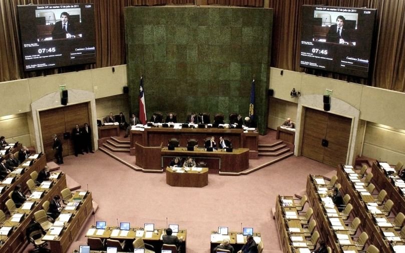 Chile: obligarán a los diputados a realizarse un test de drogas