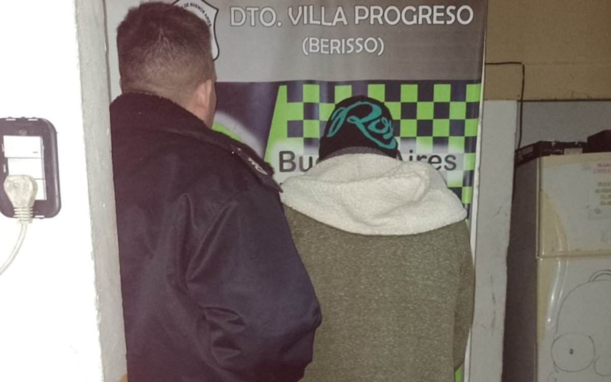 A los escopetazos en plena calle para desalojar a una mujer en Berisso