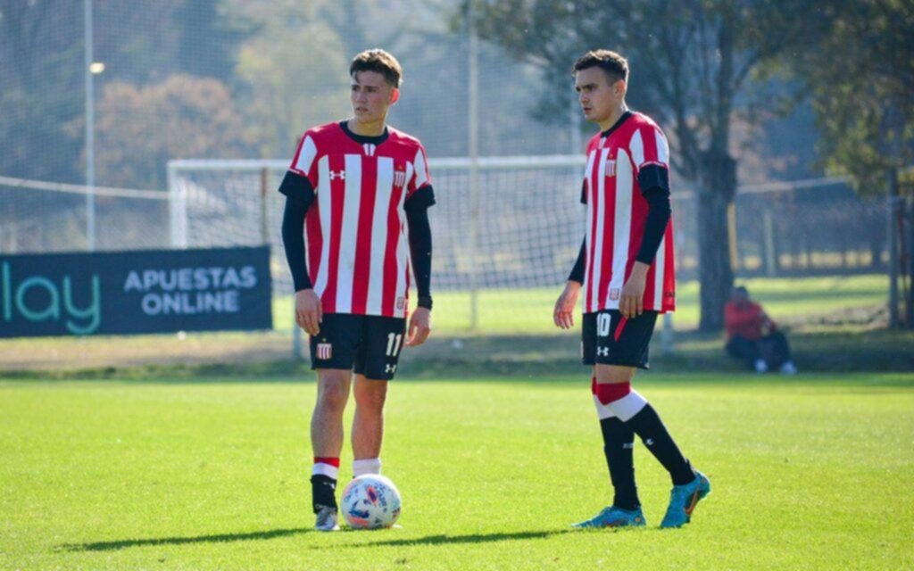 Los juveniles albirrojos se miden frente al “Granate”