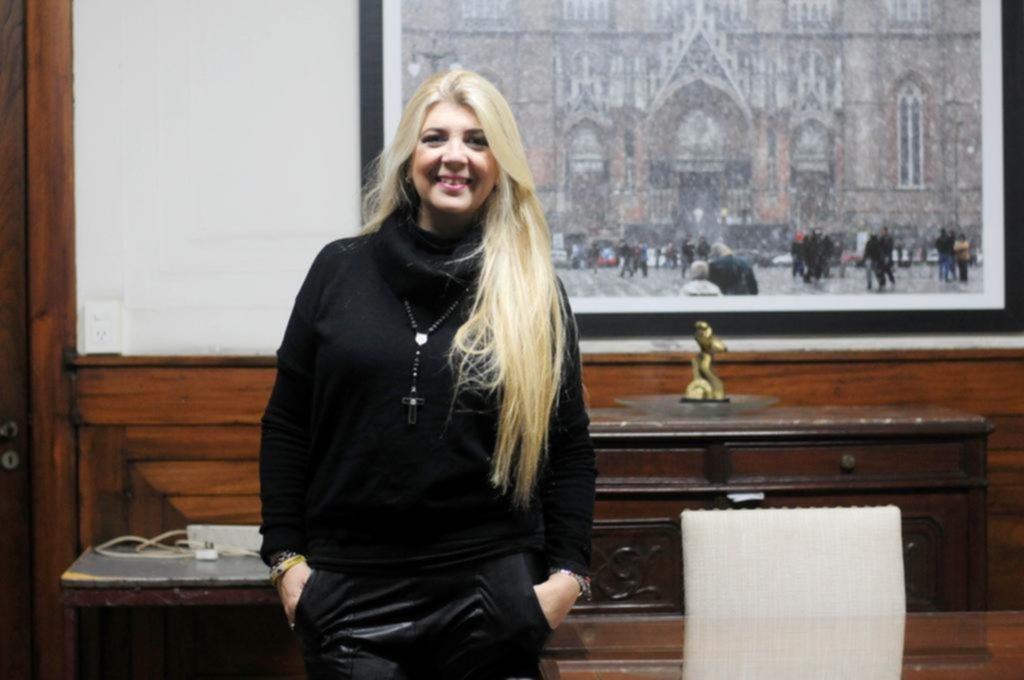 Paula Almerares: “Sueño con cantar en la reapertura del Argentino”
