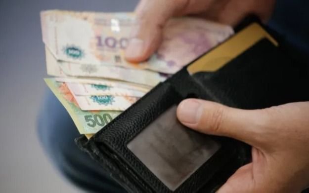 El salario mínimo pasará en septiembre a $ 51.200 y en noviembre a $57.900