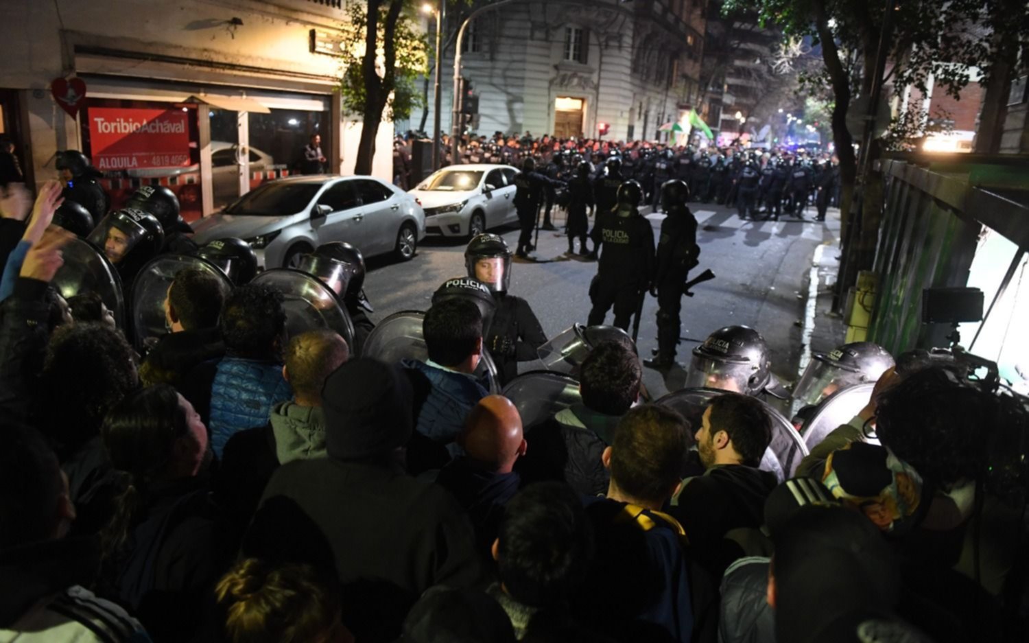 Tras las agresivas reacciones K al pedido de 12 años de cárcel Cristina habló de "energúmenos macristas"