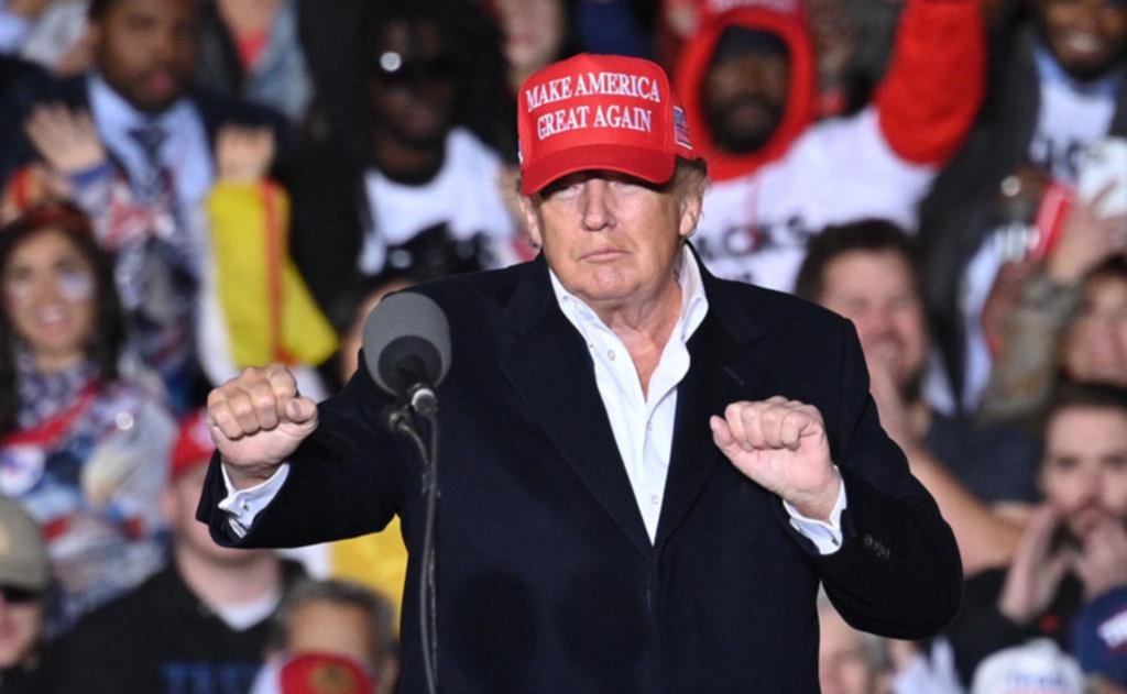 ¿Hizo “Trump-a”?: por qué el expresidente se quedó con documentación clasificada