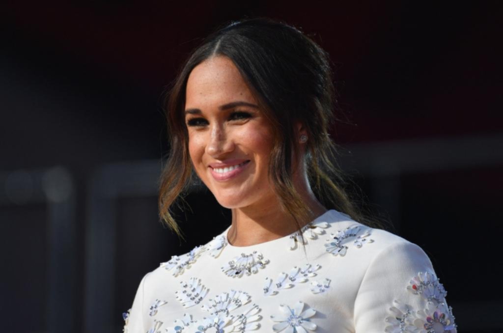 Duquesa del escándalo: Meghan aparece y agarrate