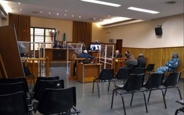 Inicia juicio a madre y su pareja por el crimen de hija de 6 años