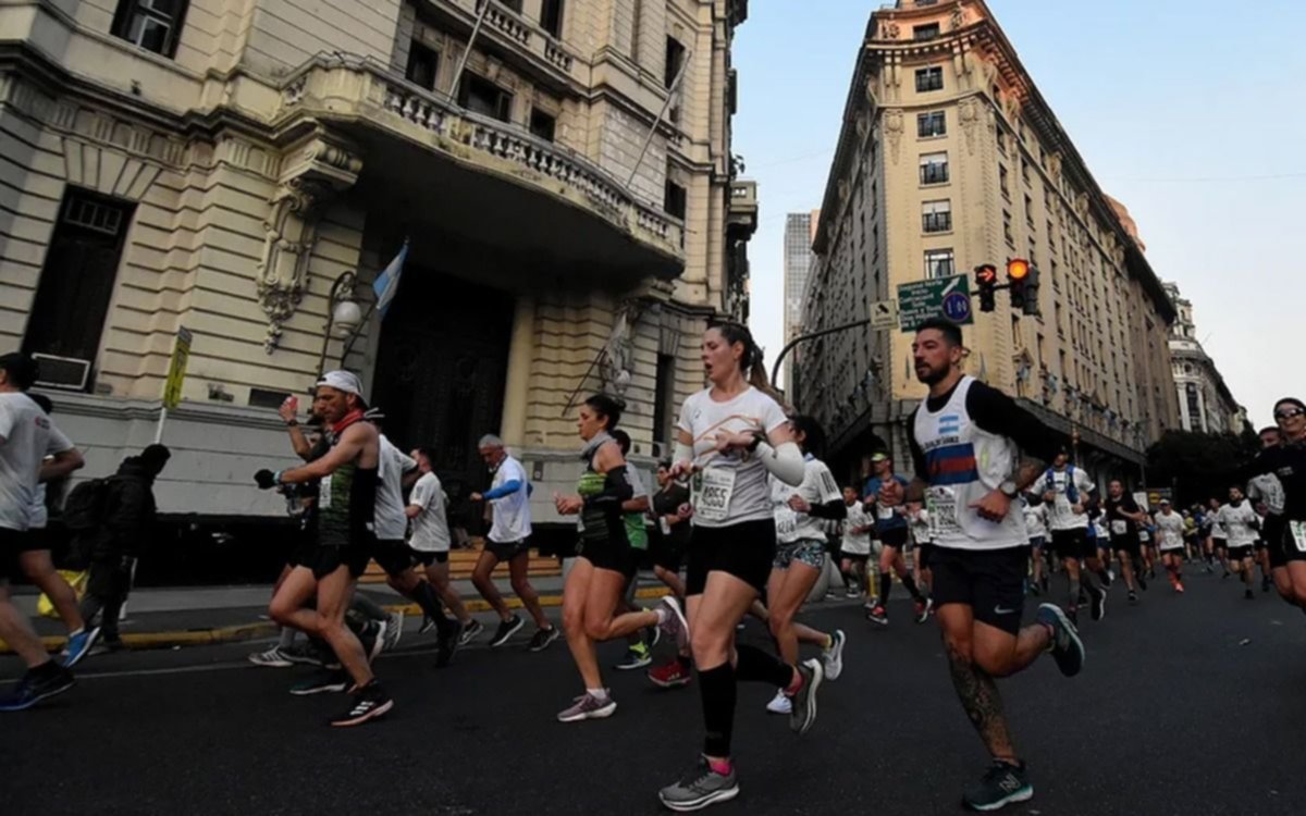 “Estuve 22 minutos muerta”: una atleta casi pierde la vida en la Media Maratón de Buenos Aires
