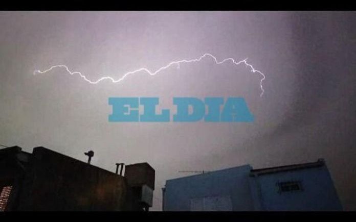Hay alerta amarillo por tormenta en La Plata: ¿Se viene Santa Rosa?