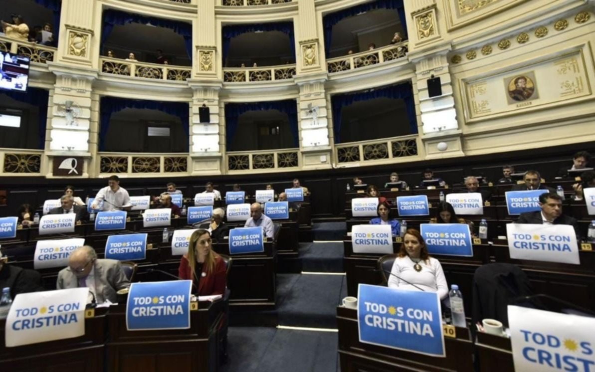 Apoyo de legisladores bonaerenses del FDT a Cristina